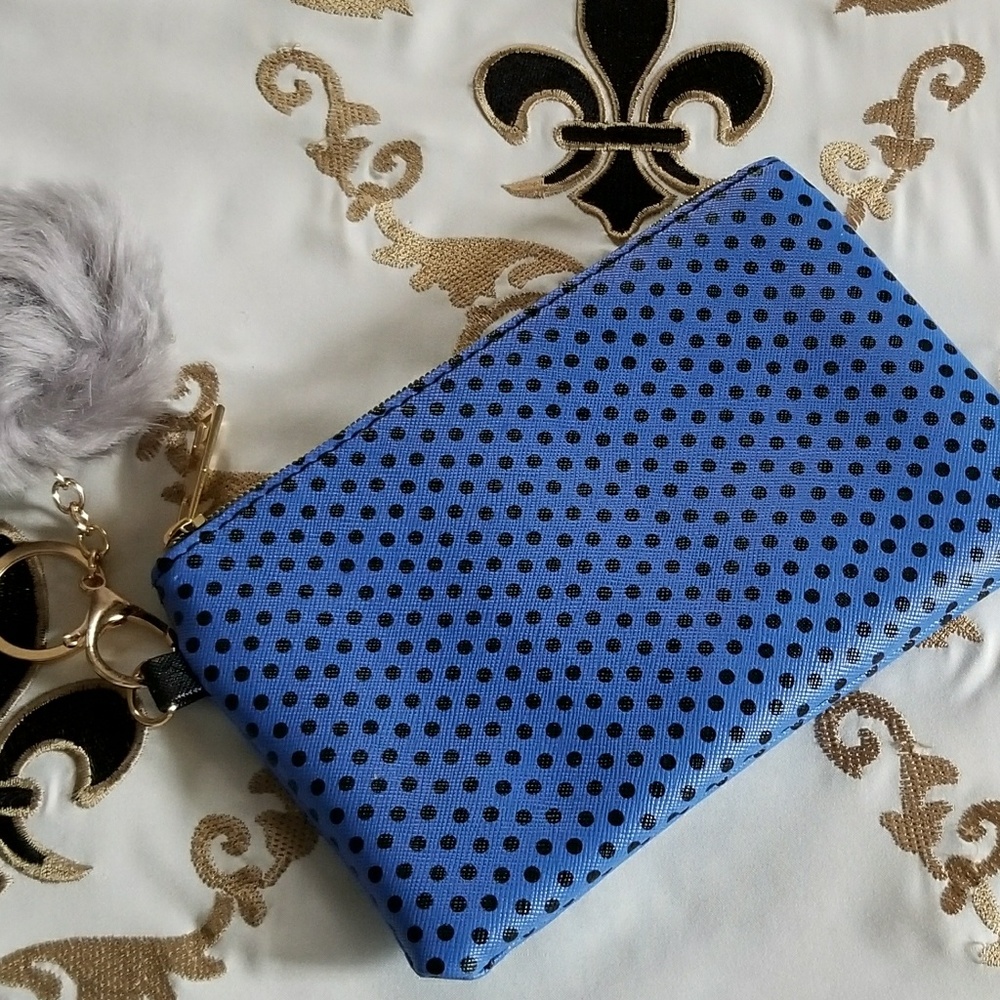 NWOT Cosmetic Pouch with Keychain